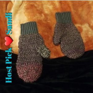 🚨2/$30🚨   WAS $60 Hand Crafted Multi Colored XL Adult Gloves